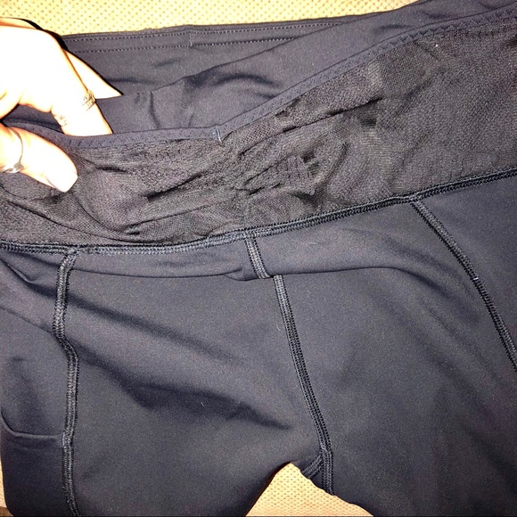 LuluLemon design leggings - Picture 4 of 5